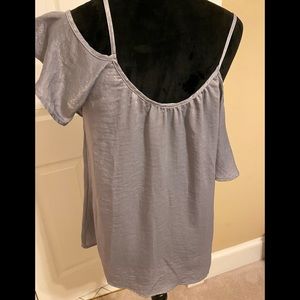 Shinny top